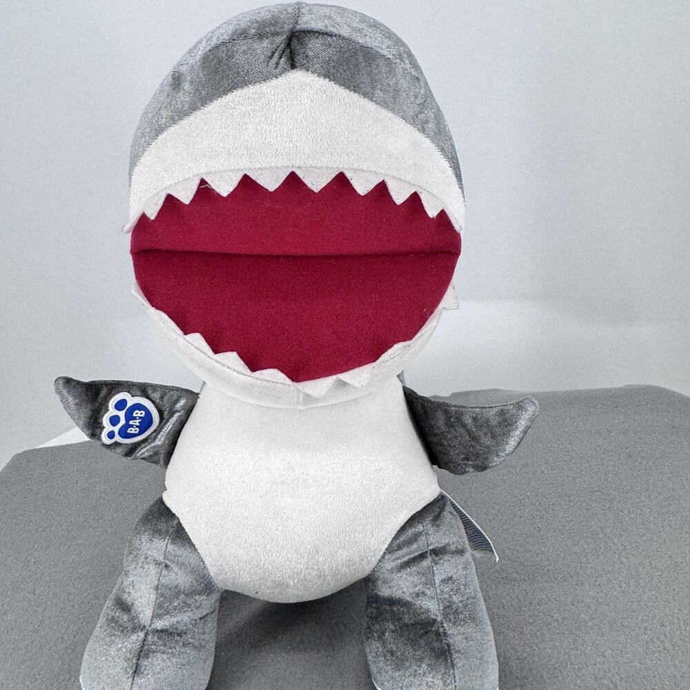 13in Build A Bear Discovery Shark Week 2020 Great White Shark Plush DCL - Picture 3 of 10